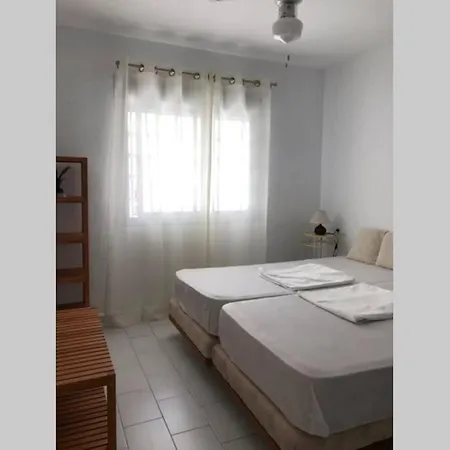 Apto. 2 Dorm. 100m Playa Апартаменты