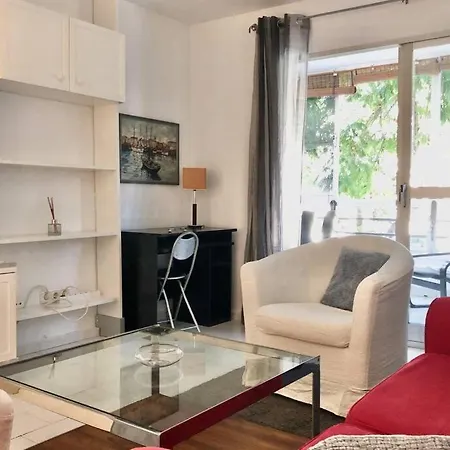 Apto. 2 Dorm. 100m Playa Апартаменты Марбелья